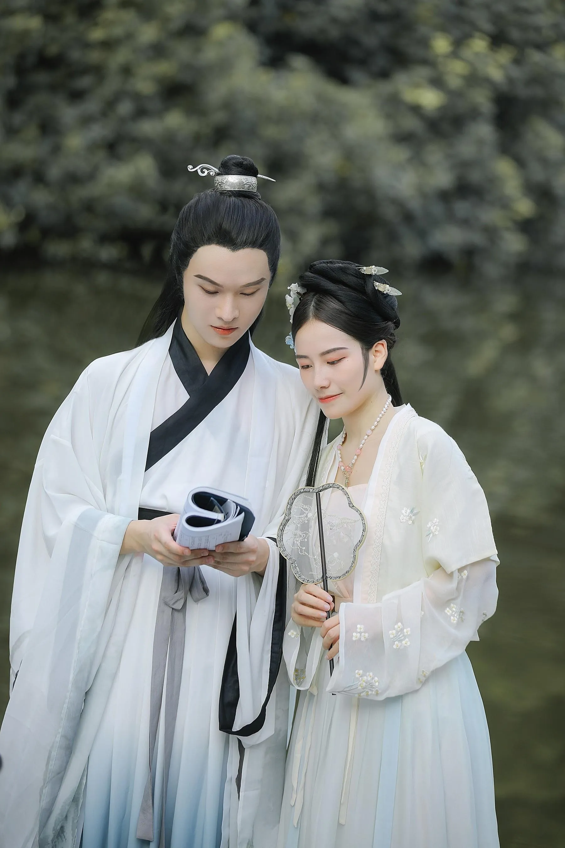 [YITUYU艺图语]2021.09.02 花月下 小星 [22P]插图2